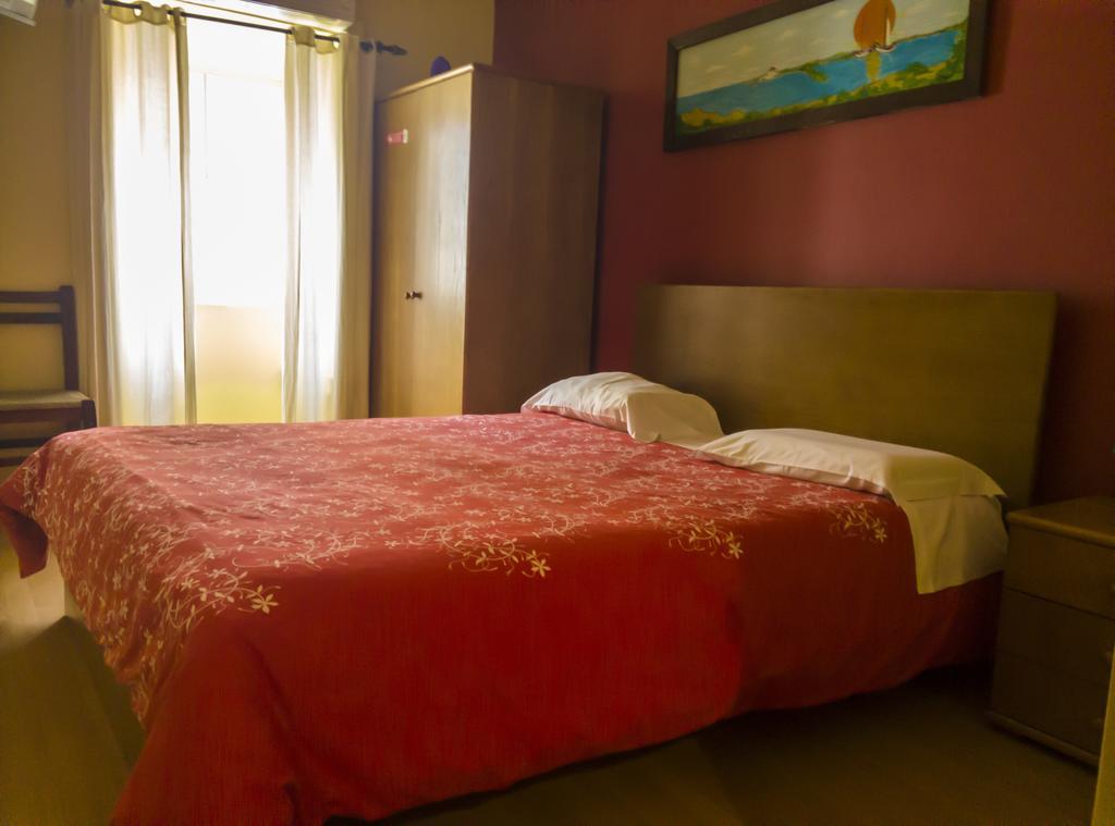 Double Room Private Bathroom