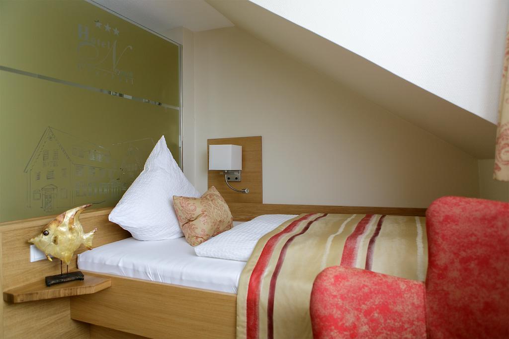 Standard Single Room,211429892:JPEG