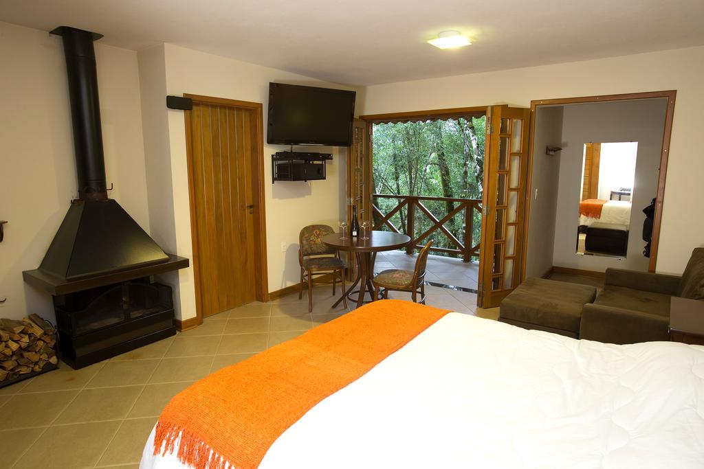Chalet Master hot tub