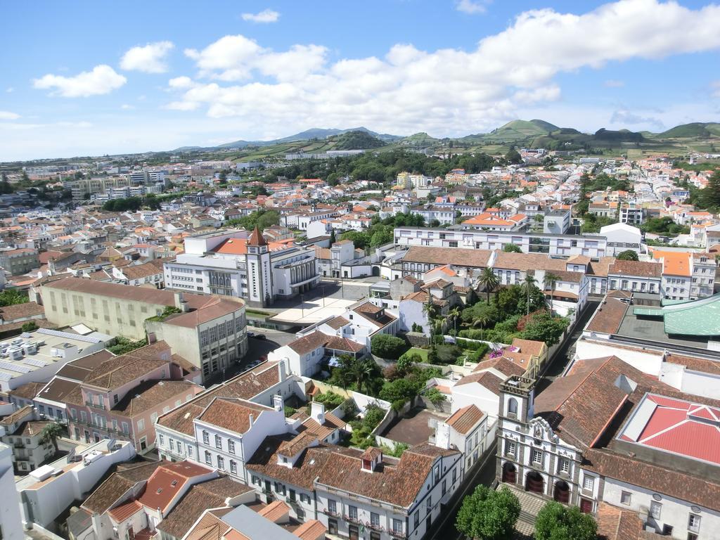 Quarto Duplo ou Twin com Vista da Cidade