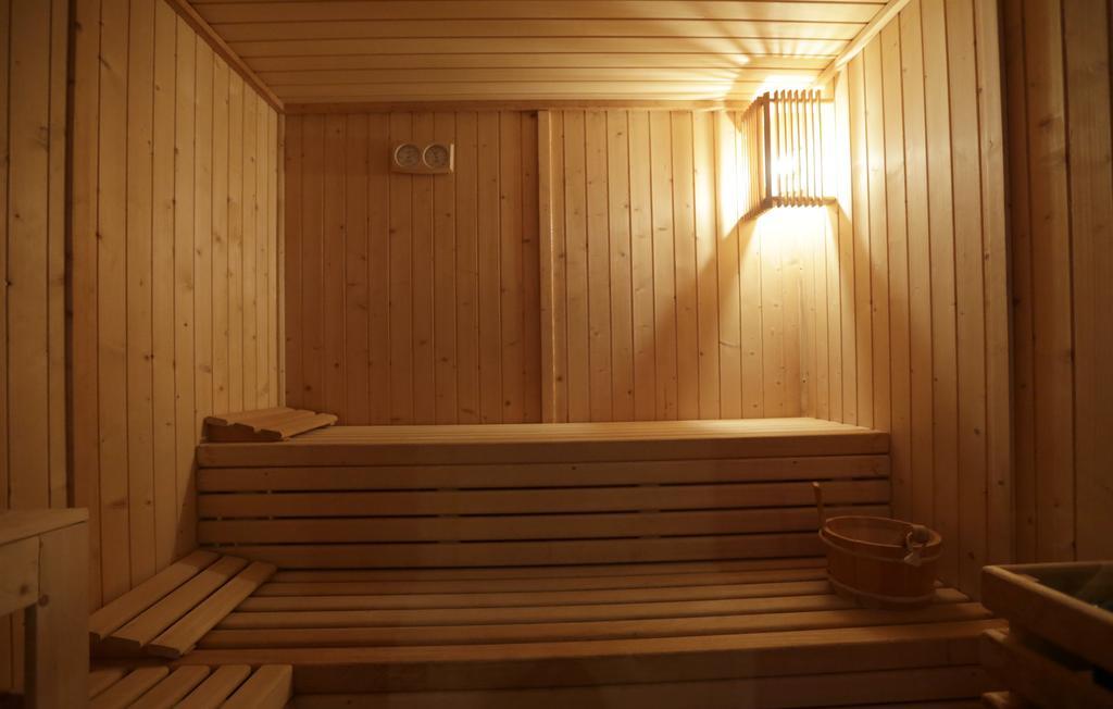 Single Room Spa Access