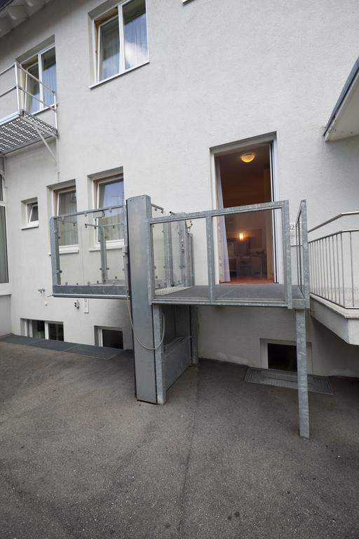 Twin Room - Disability Access,690305937:JPEG