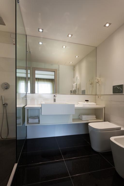 Superior Double Room with Balcony and Sea View,227605787:JPEG