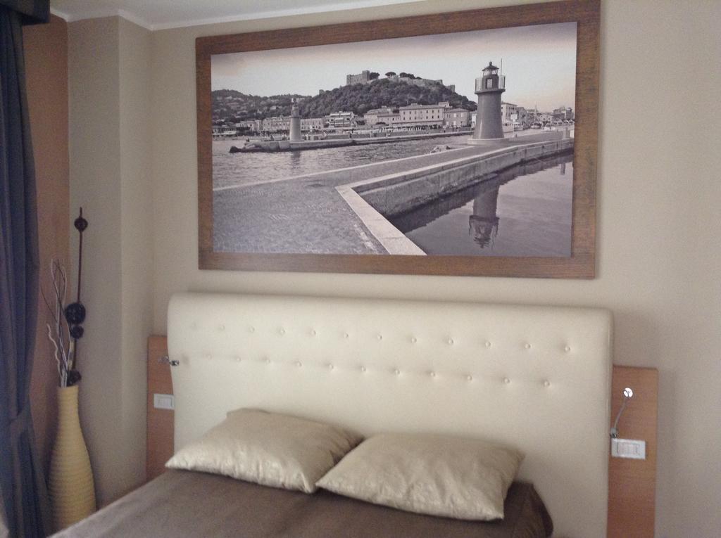 Double Room,218081498:JPEG