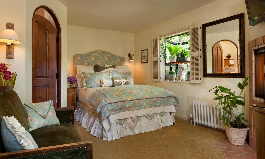 Queen Room Spa Bath 1st Floor
