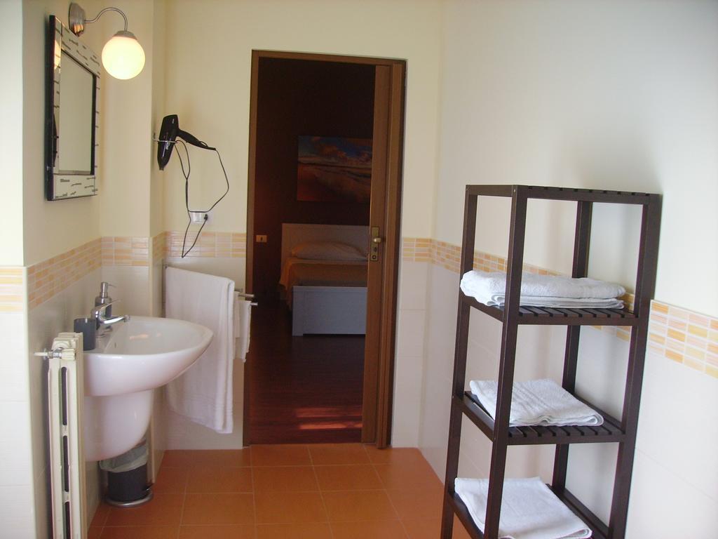 Double Room Private Bathroom