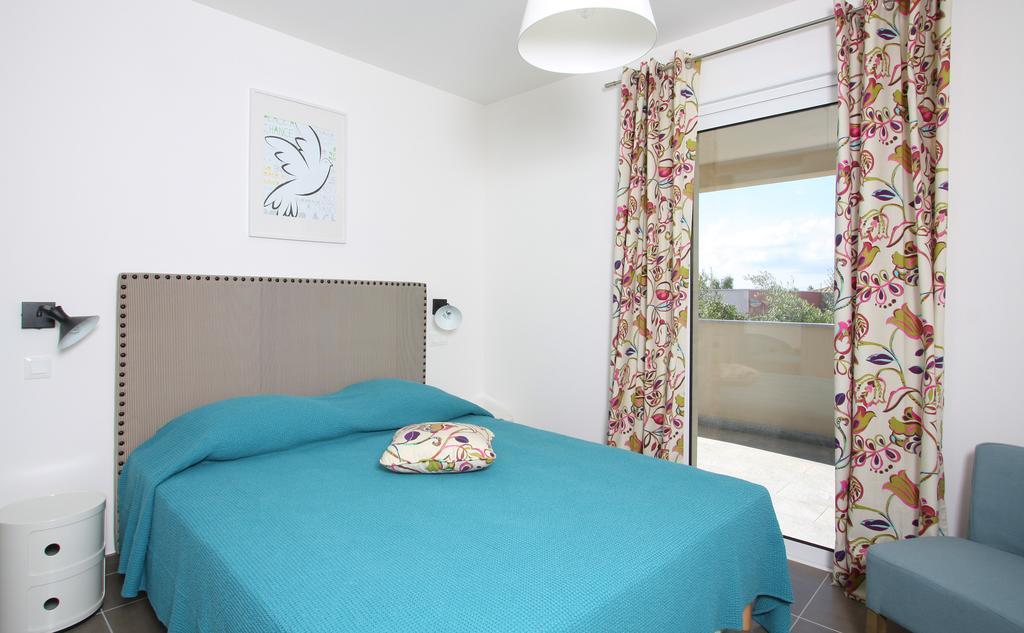 Superior Three-Bedroom Apartment