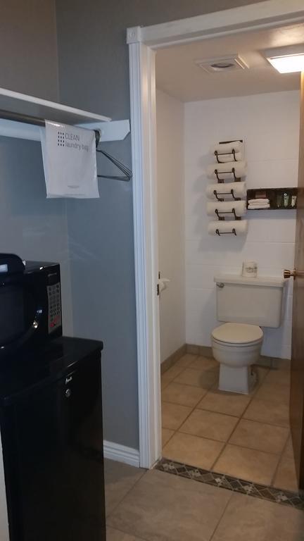 Queen Room Non-Smoking