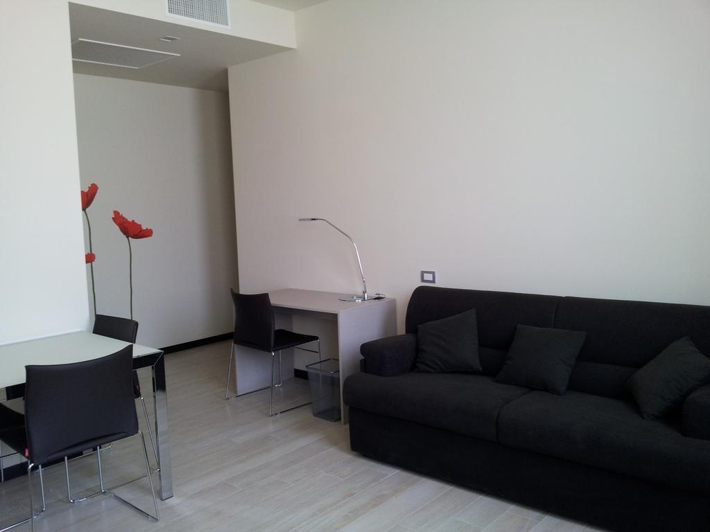 Executive Studio