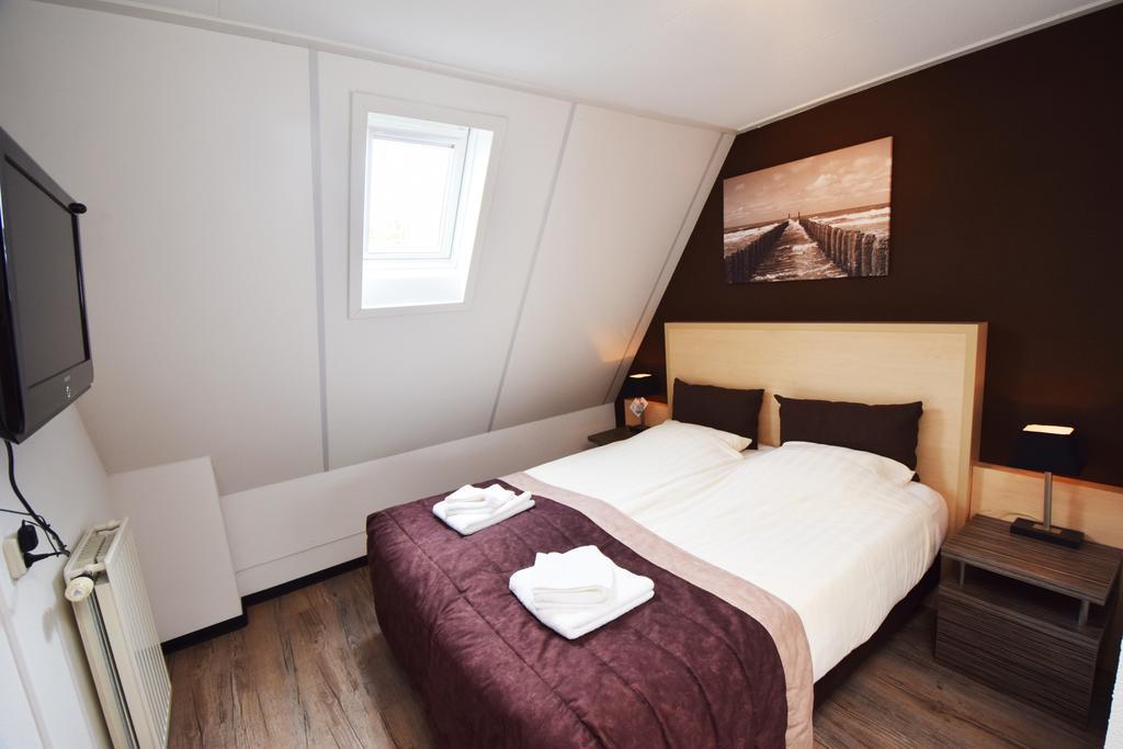 Deluxe Double Room Balcony,227223662:JPEG