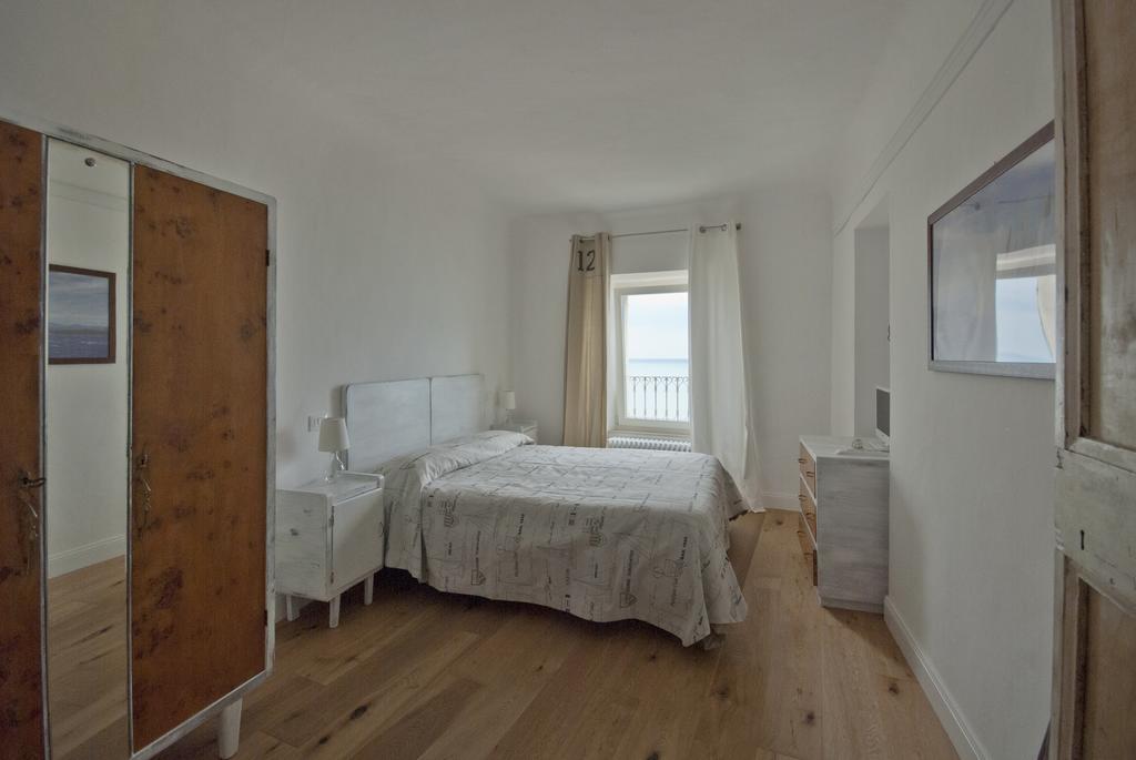 Queen Room Sea View