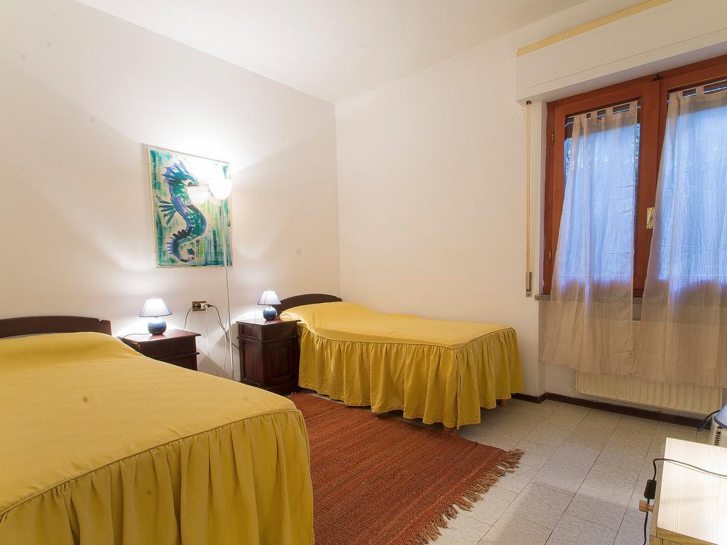 V Ocean View Room 1 king bed Non Smoking