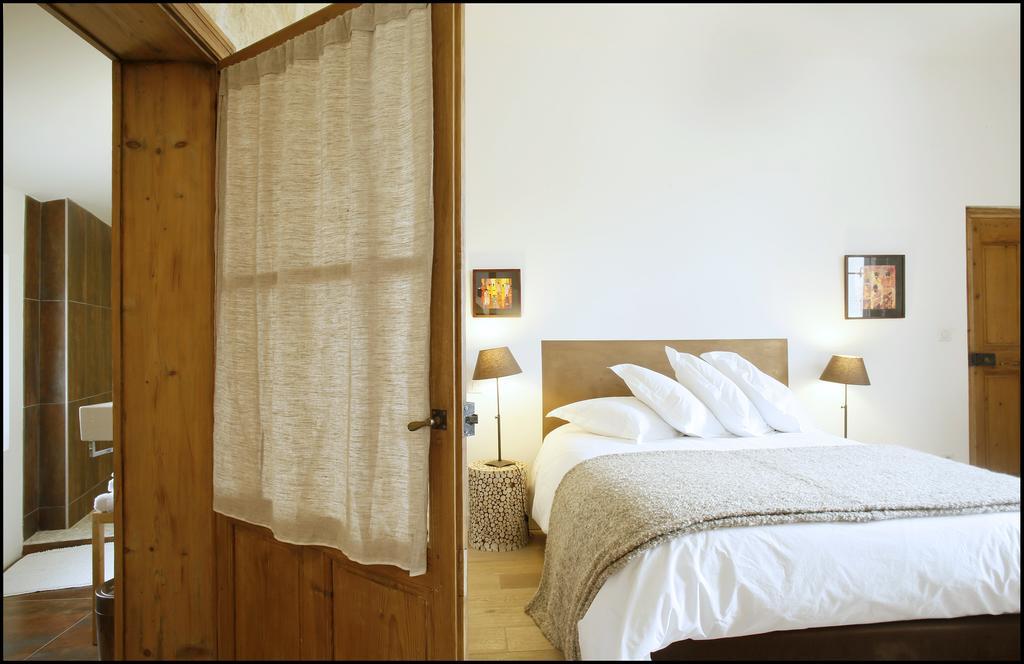 Suite with Shower With Garden and Park View,231730240:JPEG