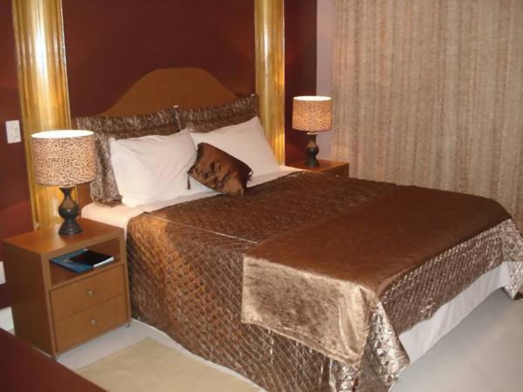 Quarto Standard com Vista Parcial do Mar