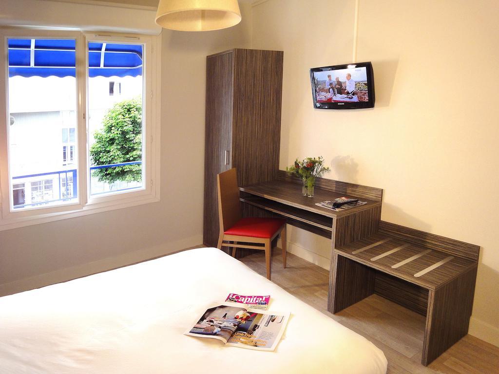 Economy Double Room Toilet