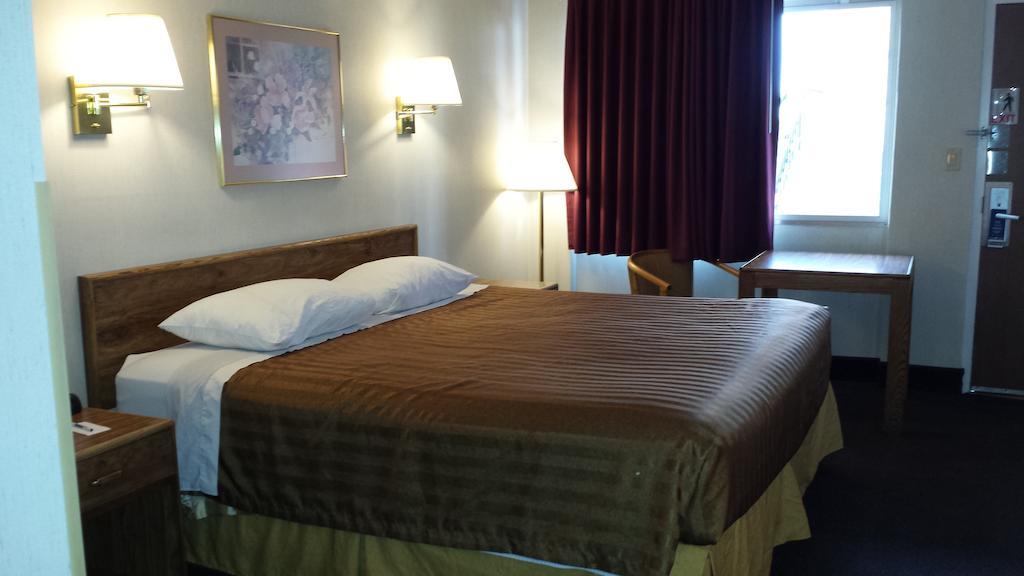Standard Zimmer mit 1 King-Bett - Nichtraucher
