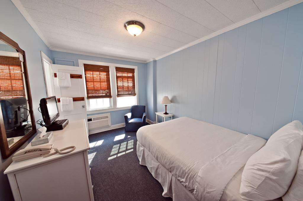 Double or Twin Room City View