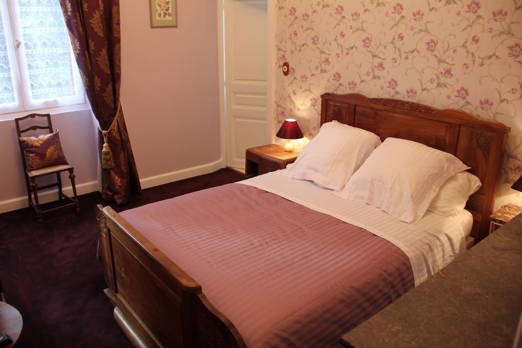Standard Double Room,235912761:JPEG