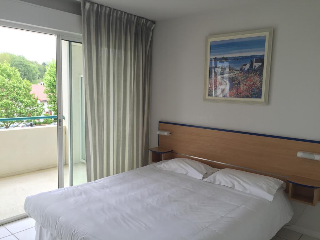 Apartment 3 Bedrooms Golf Side