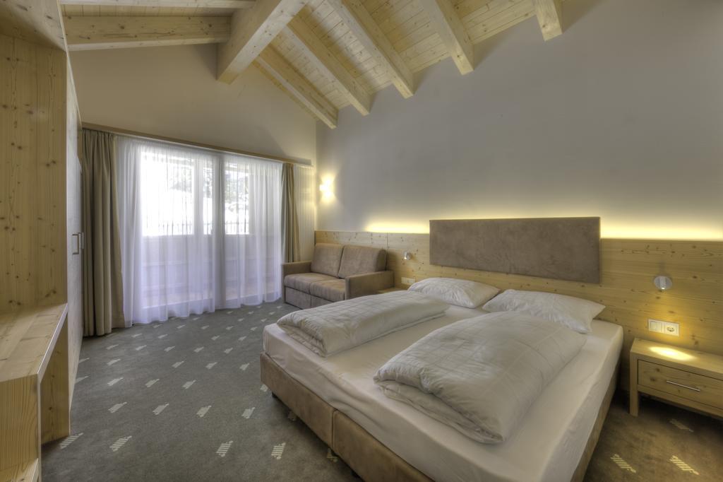 Double or Twin Room - Attic,270318669:JPEG