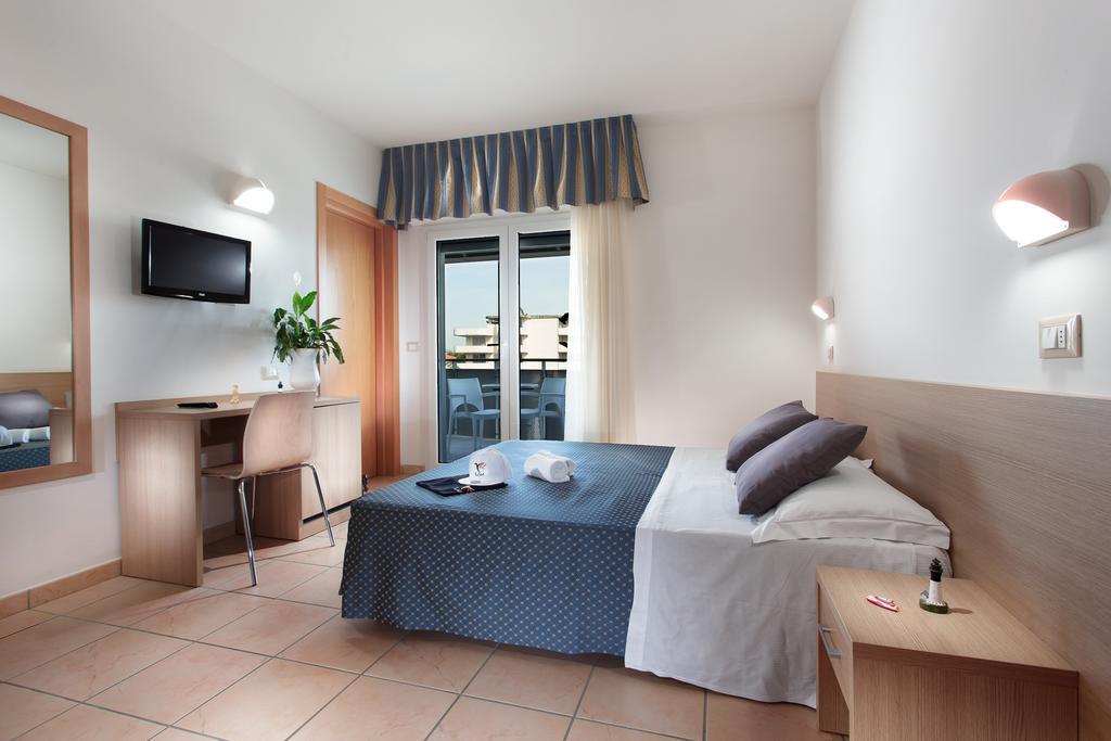 Superior Double Room,1037565394:JPEG