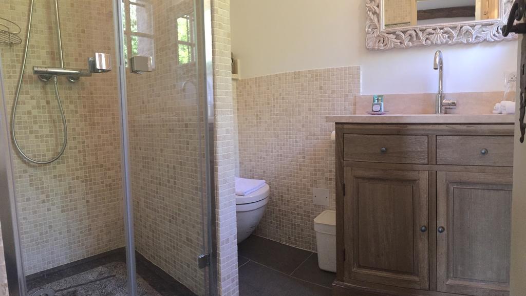 Double Room Shower