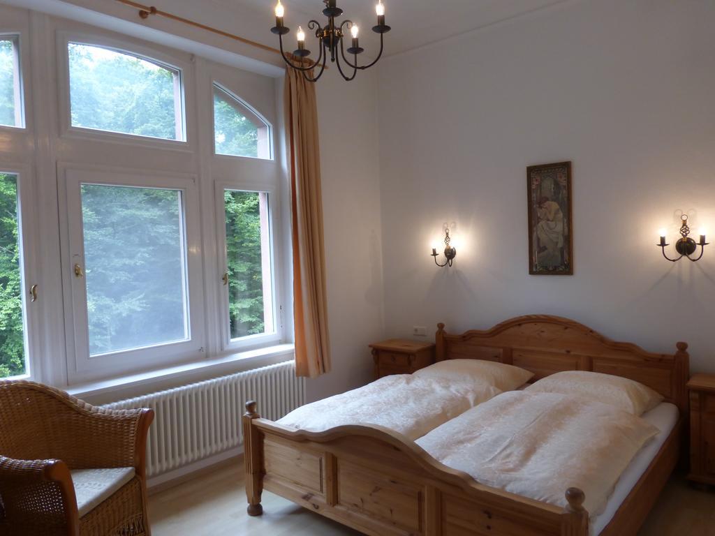 Deluxe Double Room Bath