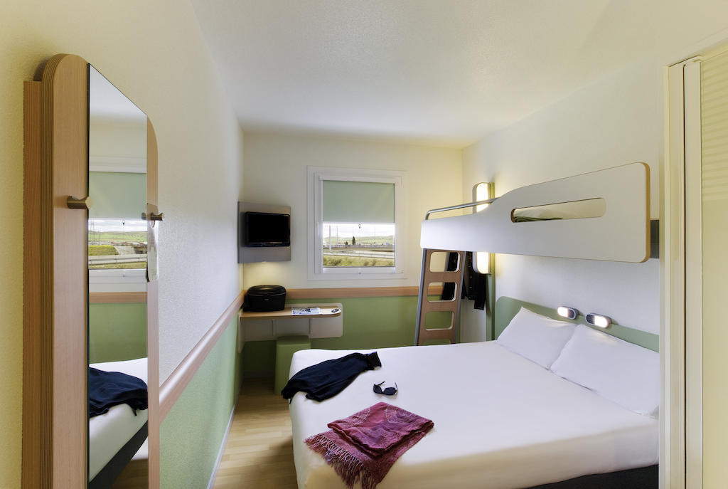 Double Room Extra Bunk Bed