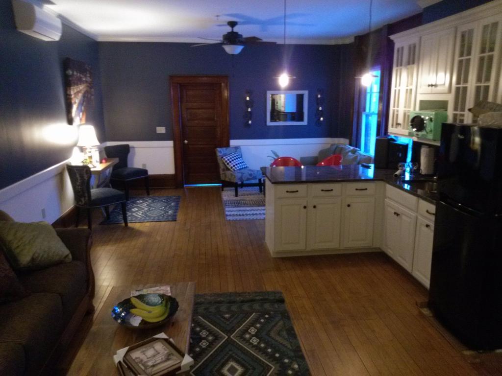One-Bedroom Suite