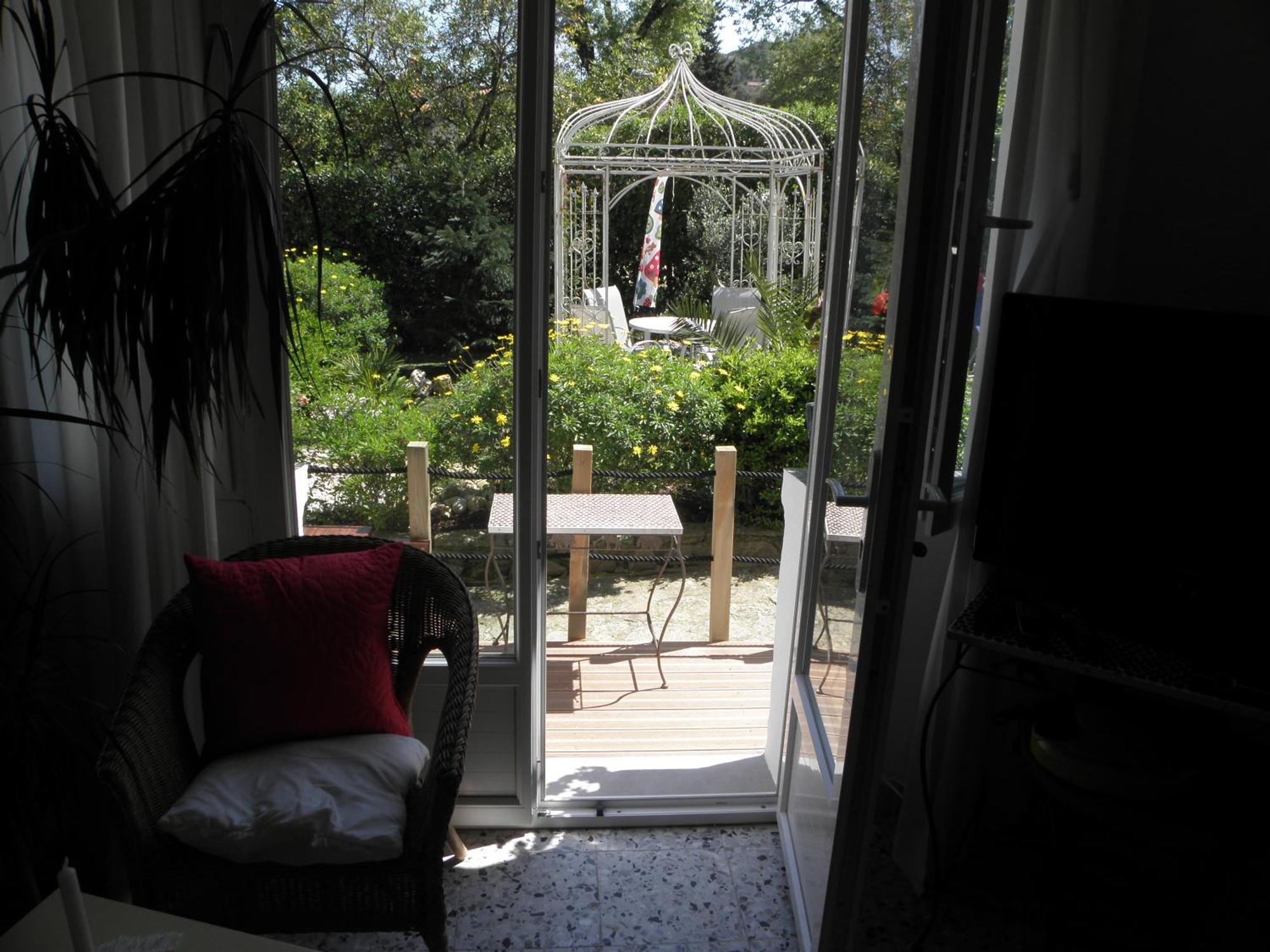 Monolocale con Terrazza (2 Adulti)