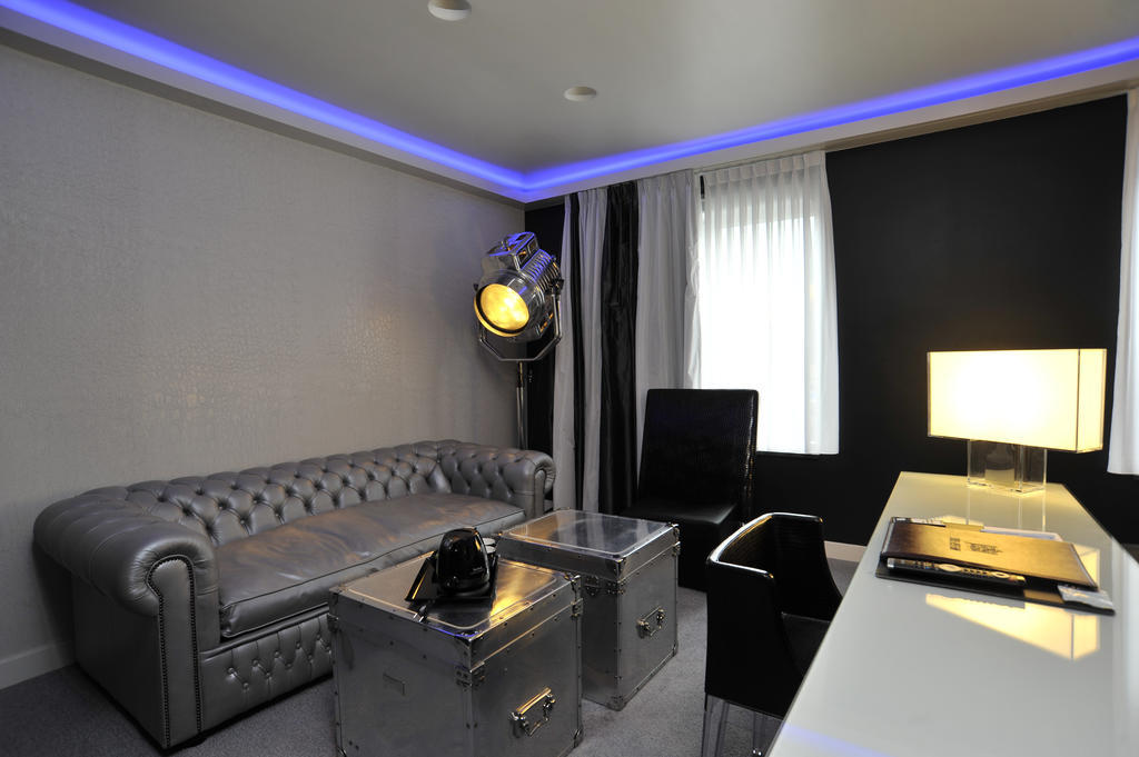 Luxury Suite
