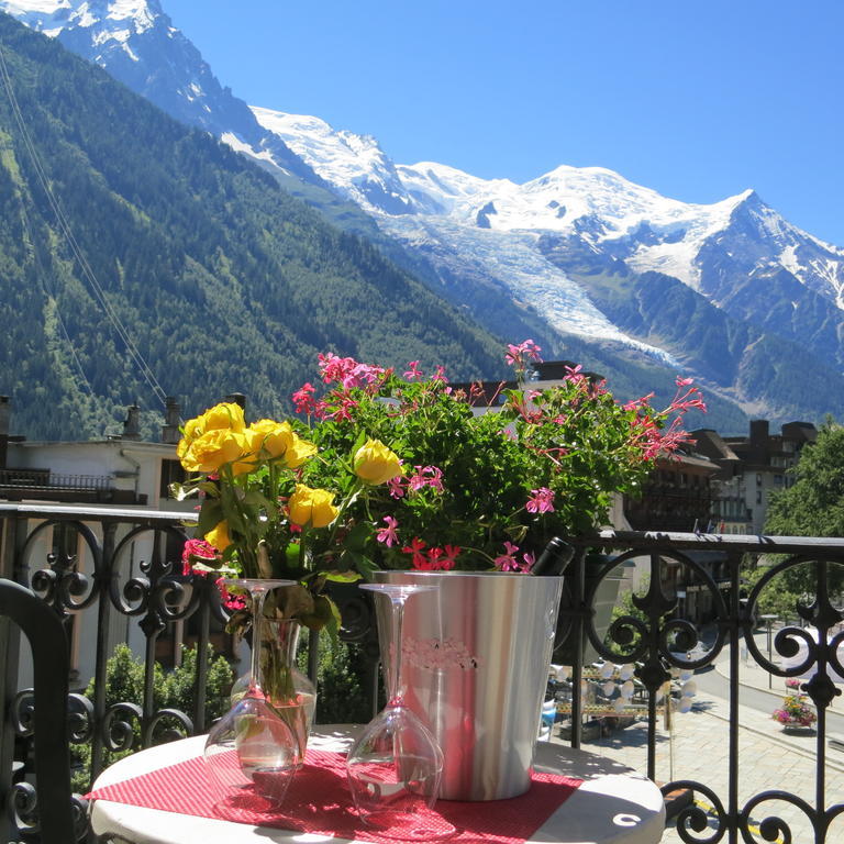 Double Room Mountain View