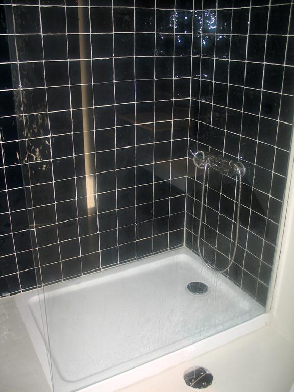 Superior Double Room Private Bathroom