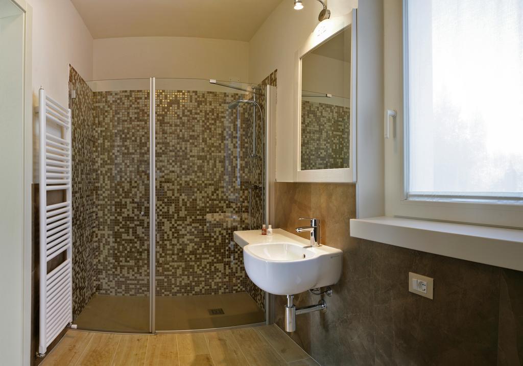 Double Room Lake View