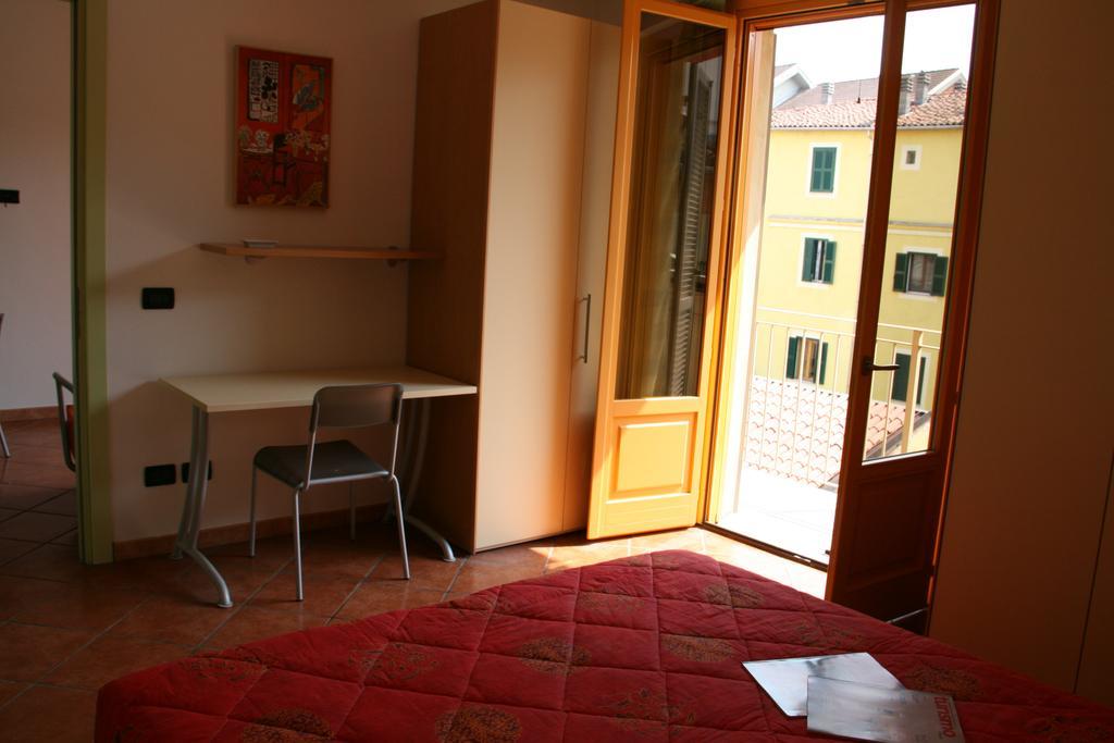 Superior One-Bedroom Apartment