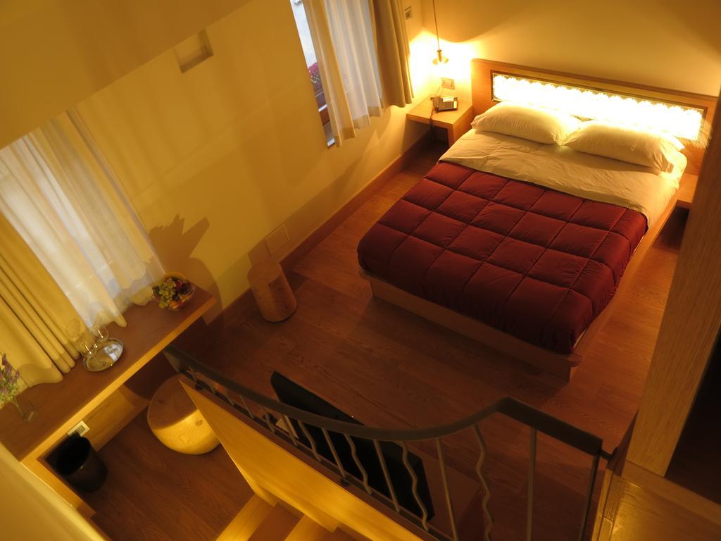 Superior Double Room Spa Bath Split Level