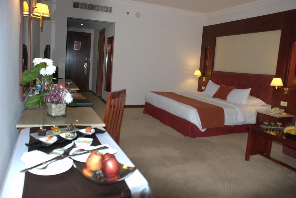 One-Bedroom Suite