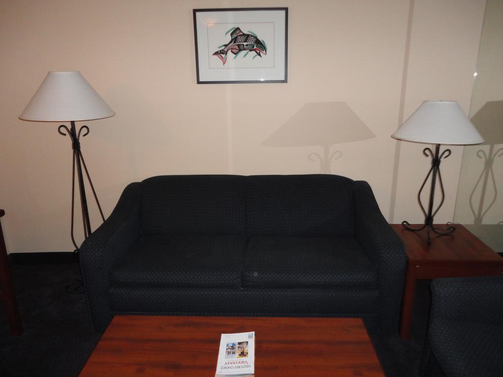 Deluxe Suite Two Double Beds
