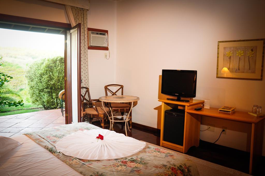 Deluxe Double Room with Balcony,253936521:JPEG
