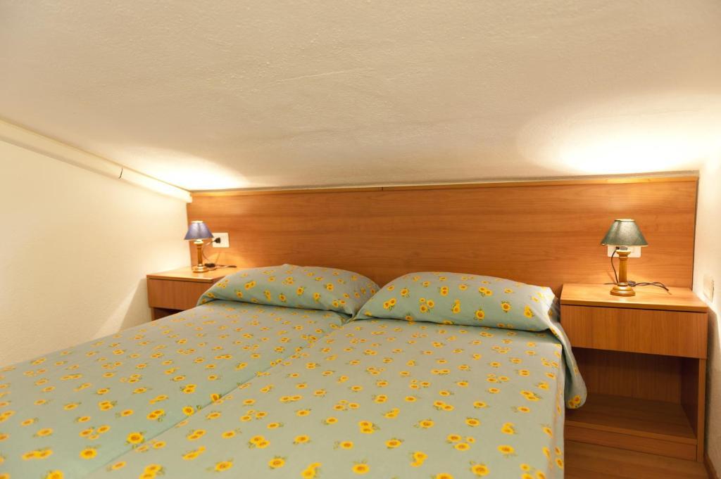 One-Bedroom Bungalow