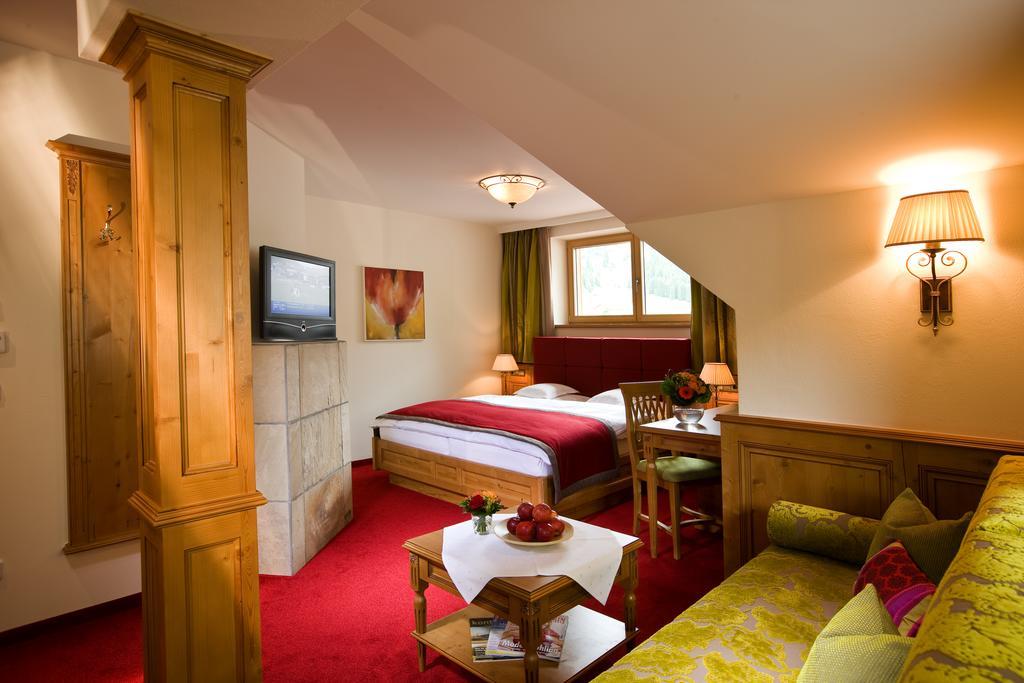 Standard Suite