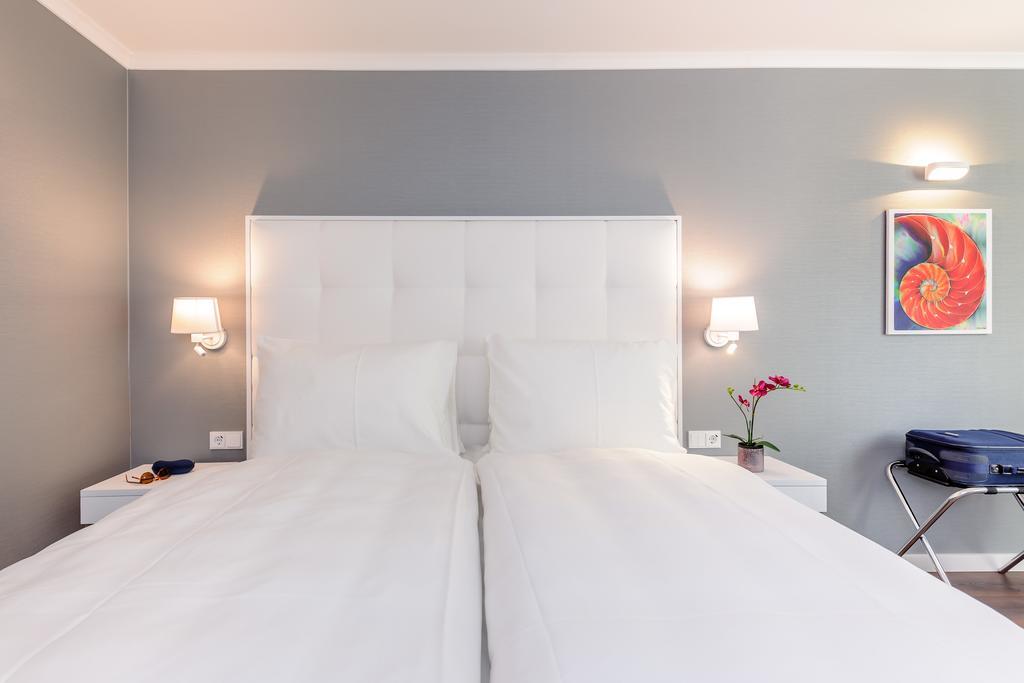 Standard Double Room,1275269467:JPEG