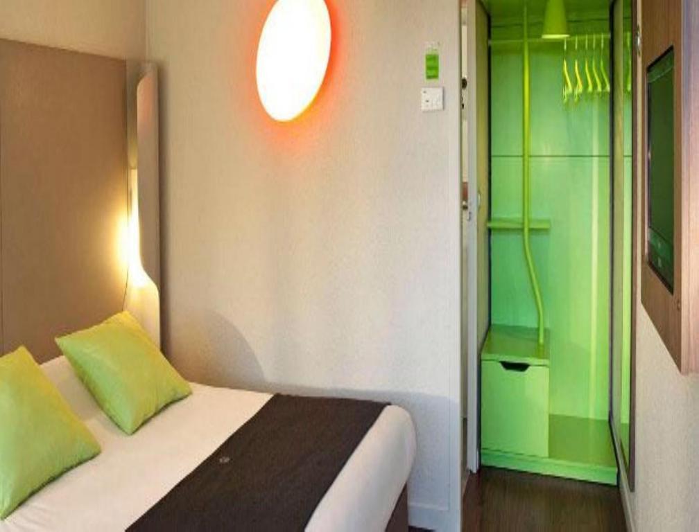 Chambre double standard avec 1 lit simple - Jusqu’à 10 ans