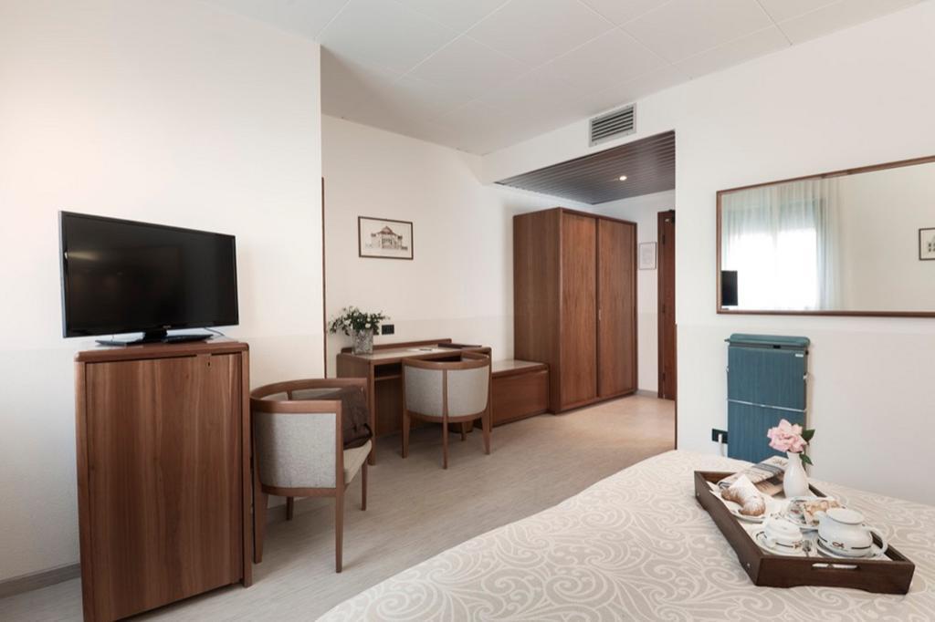 Classic Double or Twin Room