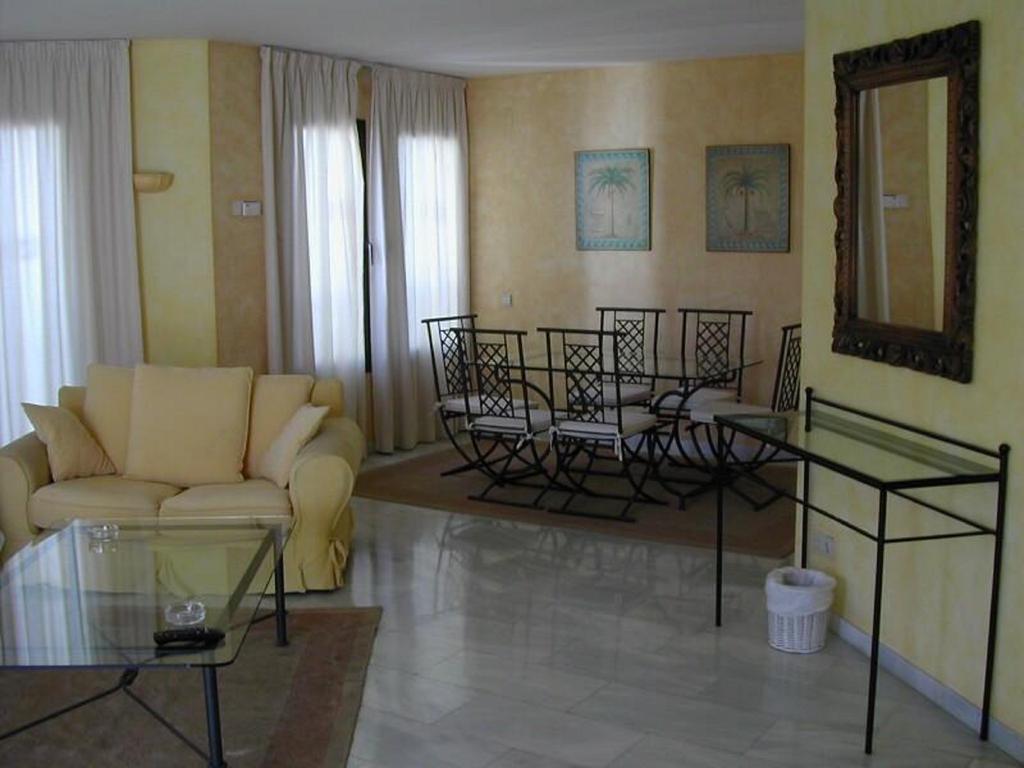 Two-Bedroom Apartment,258042313:JPEG