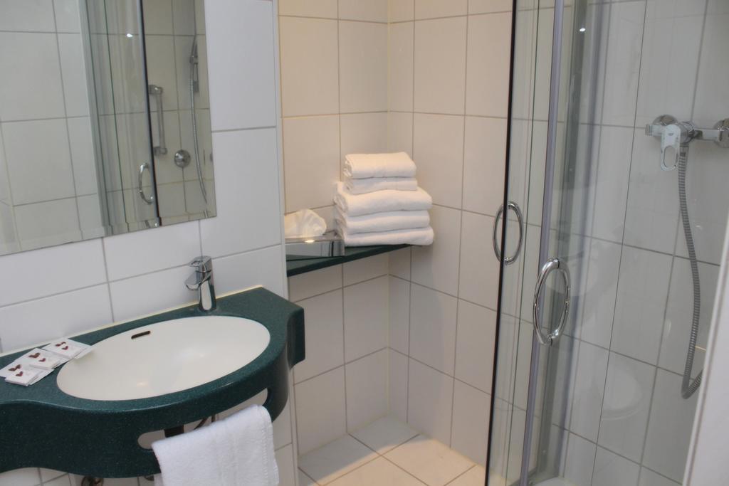Comfort Single Room