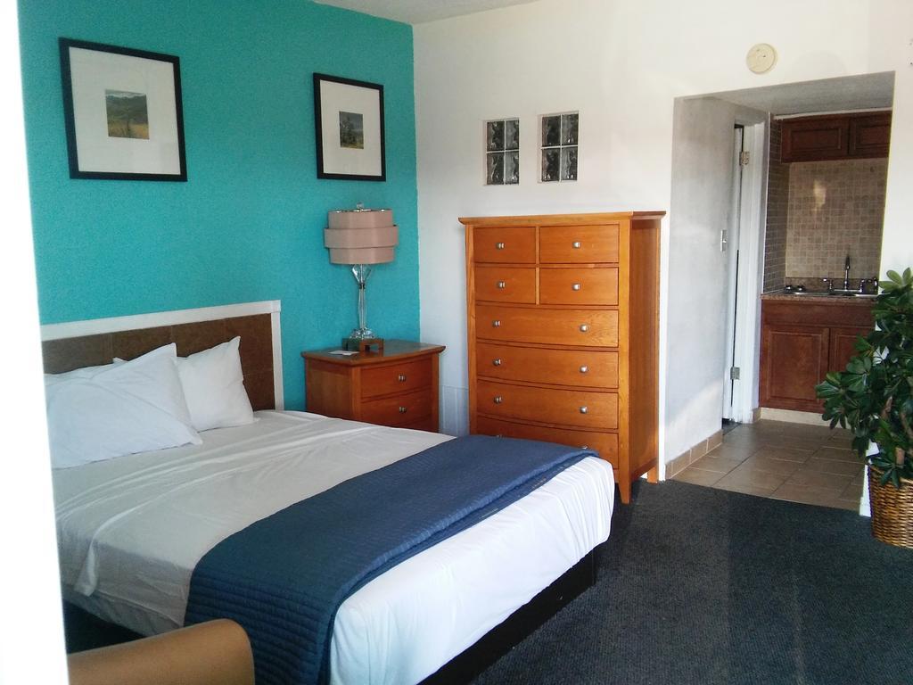 Deluxe Single Room,404139198:JPEG