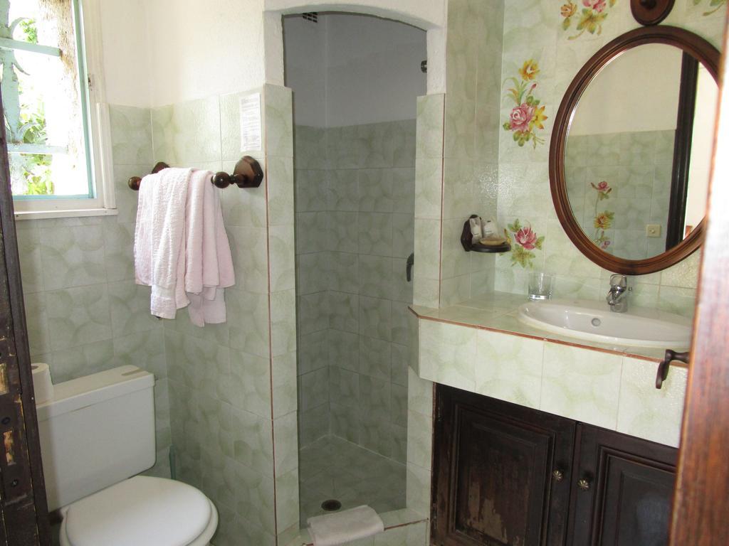 Chambre Double avec Douche