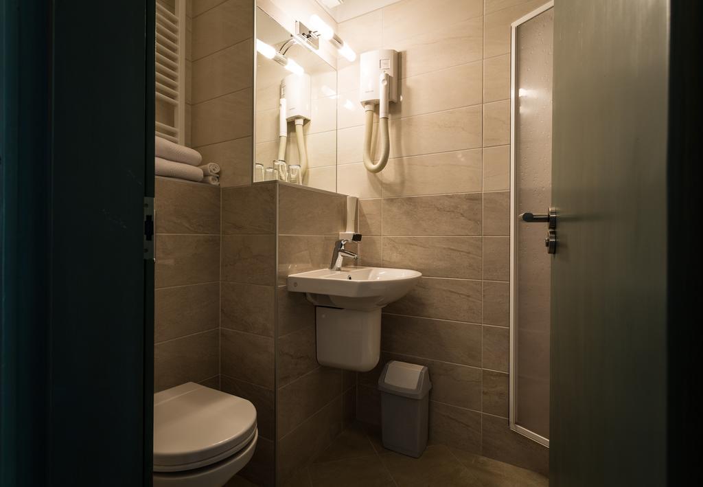 Chambre Standard avec 2 Lits Simples