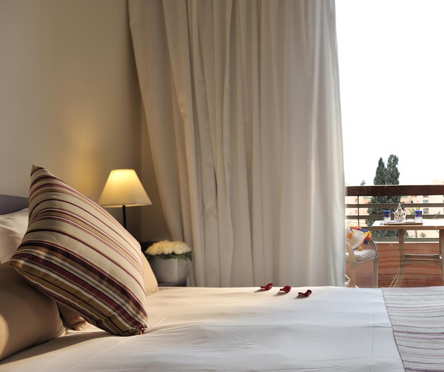 Superior Double Room Sofa City View
